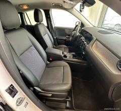 Auto - Mercedes-benz gla 200 d automatic business