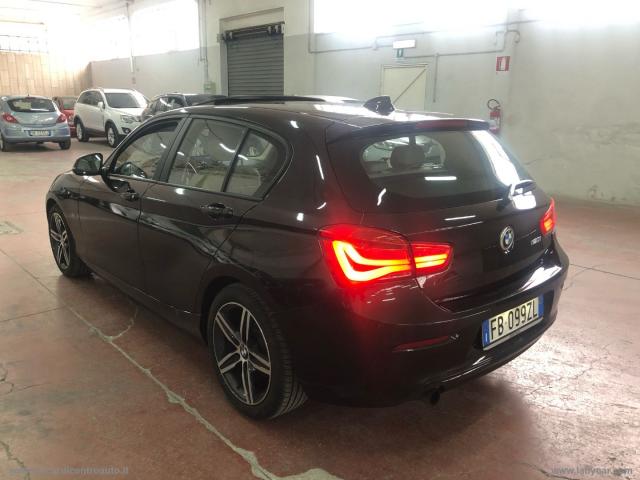 Auto - Bmw 120i 5p. sport - tetto/pelle/full led/navy