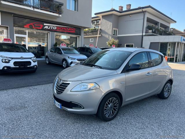 Lancia ypsilon 1.3 mjt 95 cv 5p. s&s gold