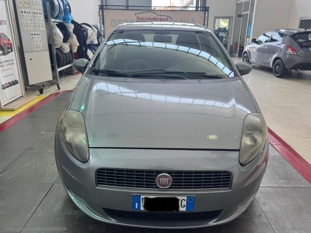 Auto - Fiat grande punto 1.2 5p. active !!!gpl!!!