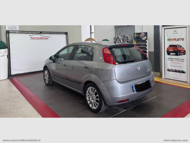 Auto - Fiat grande punto 1.2 5p. active !!!gpl!!!