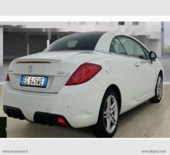 Auto - Peugeot 308 1.6 hdi 112 cv cc fÃ©line