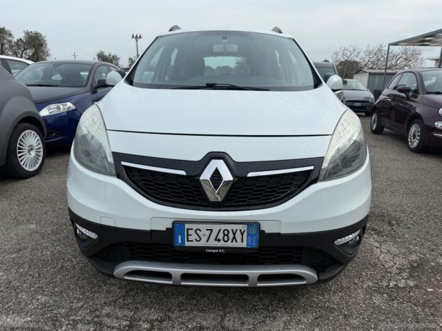 Auto - Renault scÃ©nic xmod cross 1.5 dci 110 s&s wave