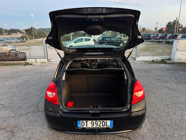 Auto - Renault clio 1.2 5p. dynamique