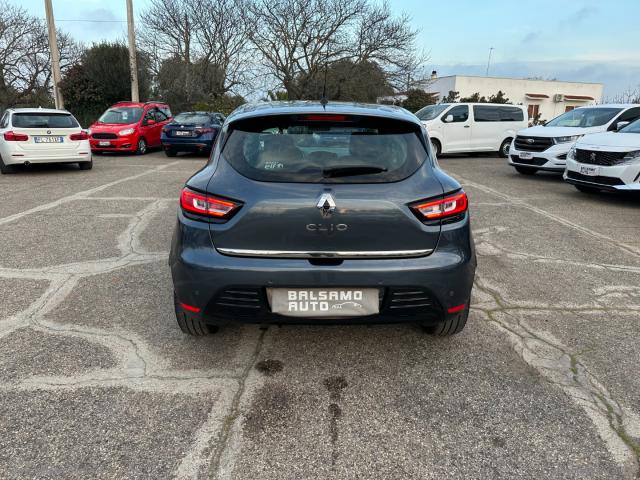 Auto - Renault clio tce 12v 90cv gpl 5p. moschino zen