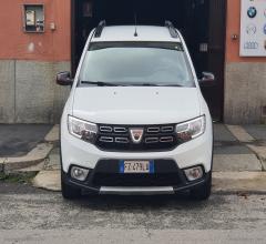 Auto - Dacia sandero stepway 0.9 tce 90cv techroad