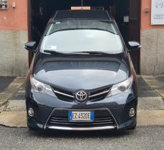 Auto - Toyota auris 1.4 d-4d lounge