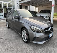 Auto - Mercedes-benz a 180 d premium