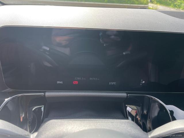 Auto - Mercedes-benz gla 200 d automatic premium