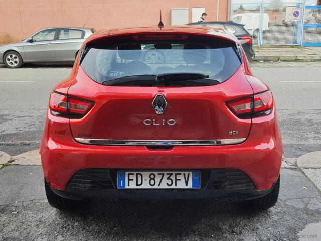 Auto - Renault clio dci 8v 90 cv s&s 5p. energy duel