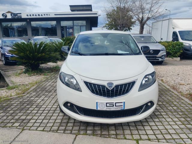 Auto - Lancia ypsilon 1.0 firefly 5p. s&s hybrid gold