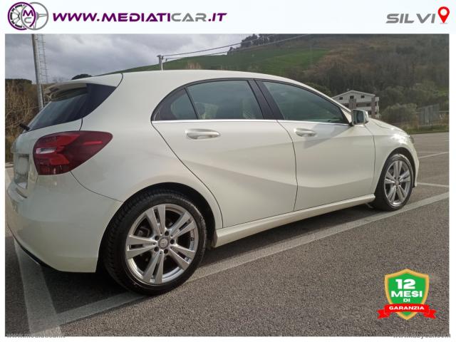Auto - Mercedes-benz a 180 d automatic sport