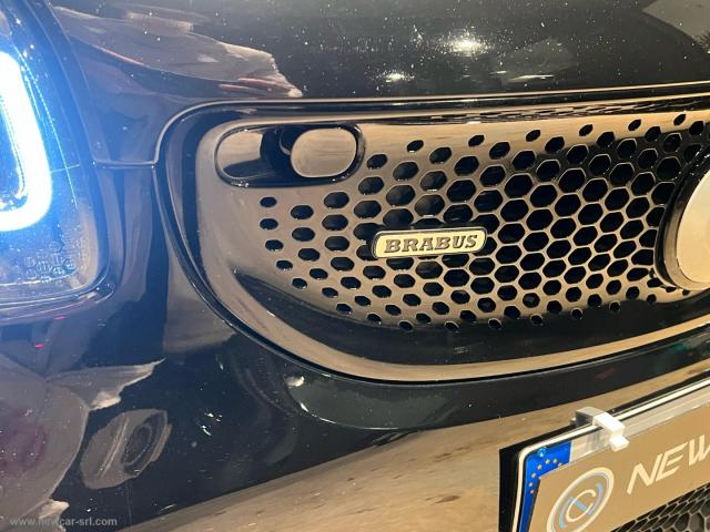 Auto - Smart fortwo brabus 0.9 turbo twinamic