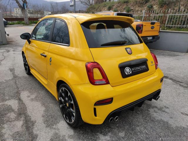 Auto - Abarth 595 1.4 turbo t-jet 180 cv competizione