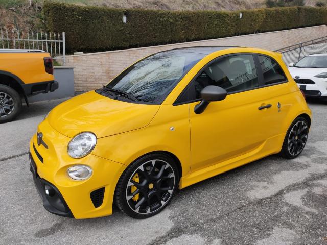 Auto - Abarth 595 1.4 turbo t-jet 180 cv competizione