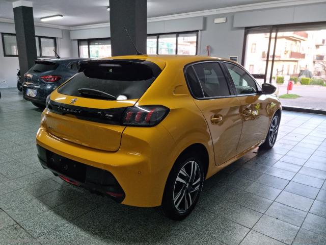 Auto - Peugeot 208 bluehdi 100 s&s 5p. allure