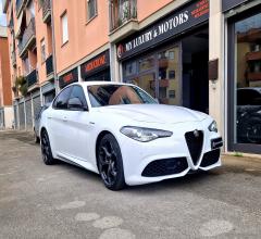 Alfa romeo giulia 2.2 td 210 cv at8 awd q4 veloce