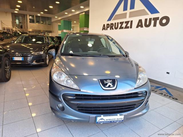 Peugeot 207 1.4 hdi 70 cv 5p. xt