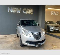 Auto - Lancia ypsilon 1.2 69 cv 5p. silver