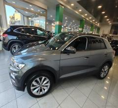 Auto - Volkswagen t-roc 2.0 tdi 150 cv dsg style bmt