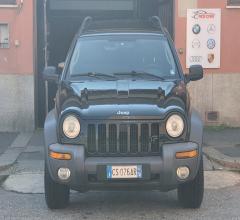 Auto - Jeep cherokee 2.8 crd