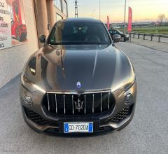 Auto - Maserati levante v6 diesel 275 cv awd