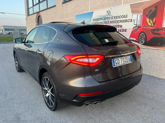 Auto - Maserati levante v6 diesel 275 cv awd