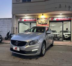 Volvo v60 d3 geartronic r-design momentum