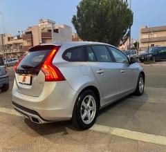 Auto - Volvo v60 d3 geartronic r-design momentum