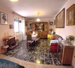 Appartamenti in Vendita - Casa indipendente in vendita a chieti semicentro