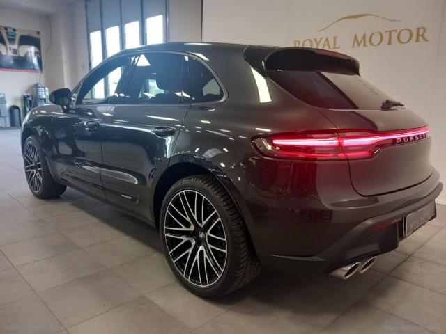 Auto - Porsche macan 2.0