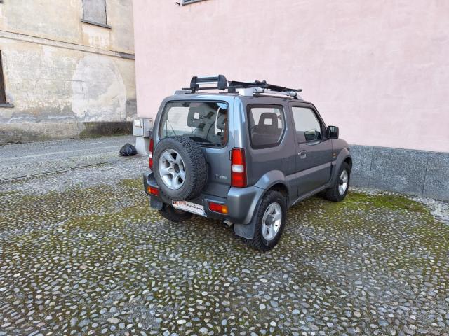 Auto - Suzuki jimny 1.5 ddis 4wd jlx unicoprop.