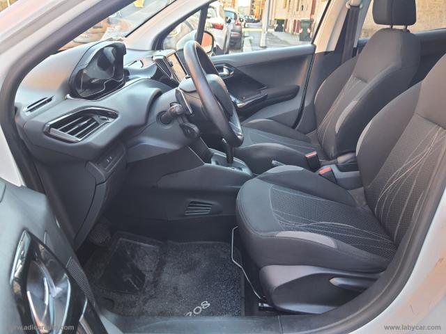 Auto - Peugeot 208 1.4 e-hdi 68 cv s&s robot. 5p. active