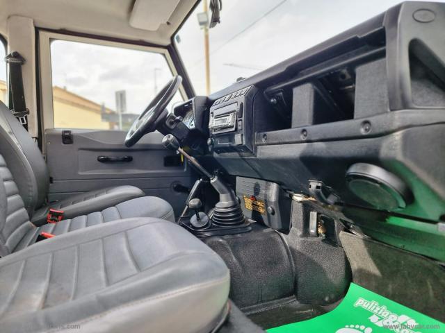 Auto - Land rover defender 90 2.5 td5 pick up