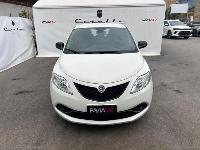 Auto - Lancia ypsilon 1.2 69 cv 5p. platinum