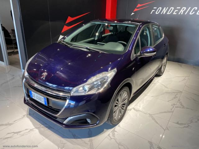 Auto - Peugeot 208 puretech 82 5p. allure
