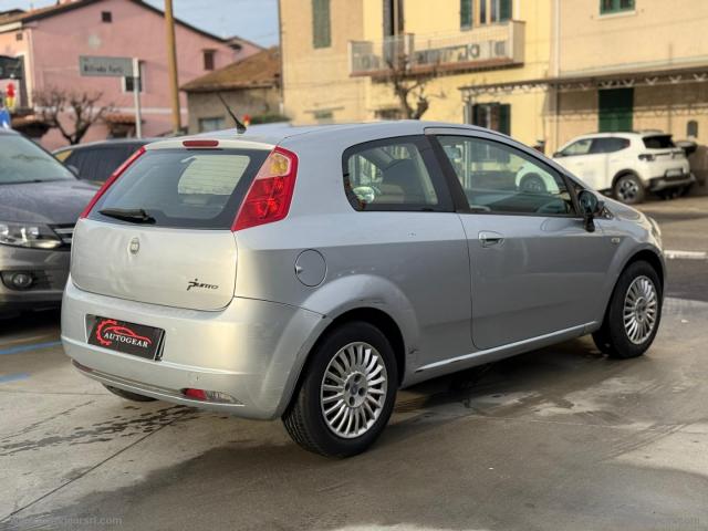 Auto - Fiat grande punto 1.3 mjt 75 cv 3p. speed