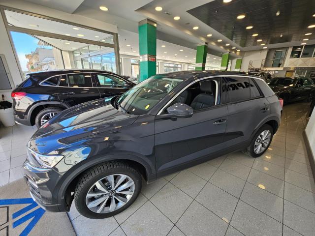 Auto - Volkswagen t-roc 2.0 tdi 150 cv dsg style bmt