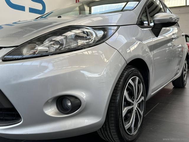 Auto - Ford fiesta 1.2 60 cv 5p. titanium