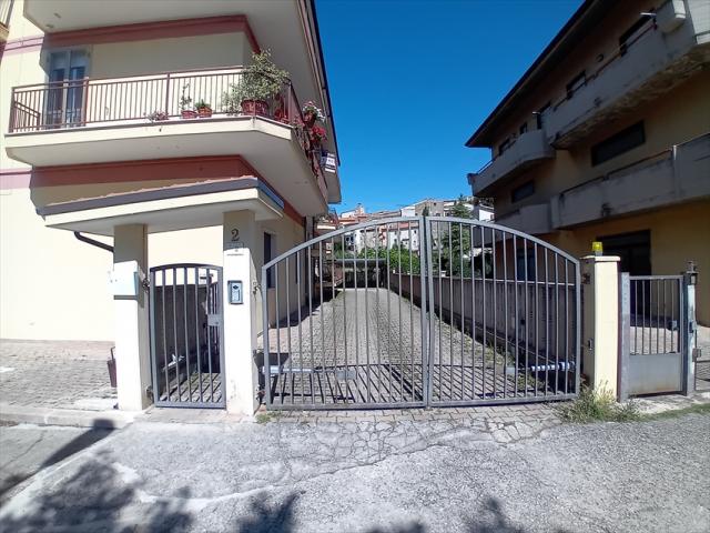 Appartamenti in Vendita - Appartamento in vendita a tocco da casauria centro