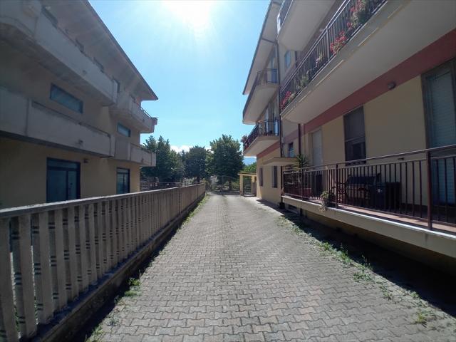 Appartamenti in Vendita - Appartamento in vendita a tocco da casauria centro