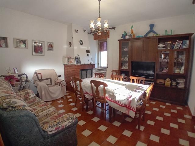 Appartamenti in Vendita - Villa in vendita a manoppello manoppello scalo