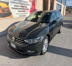 Auto - Volkswagen passat var. 1.6 tdi dsg business bmt