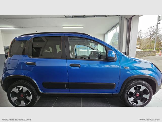 Auto - Fiat panda cross 1.0 firefly s&s hybrid