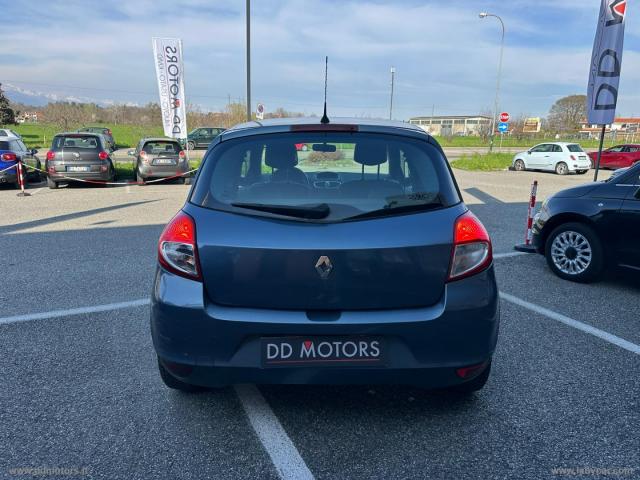 Auto - Renault clio 1.5 dci 70 cv 3p. dynamique