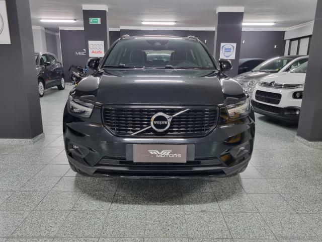 Auto - Volvo xc40 d3 r-design