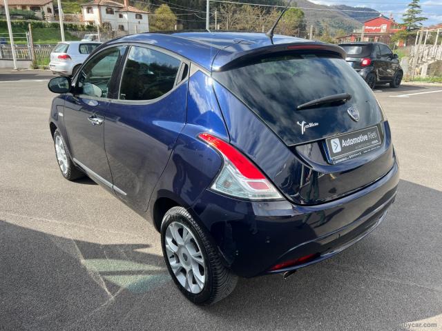 Auto - Lancia ypsilon 1.2 69 cv 5p. s&s gold