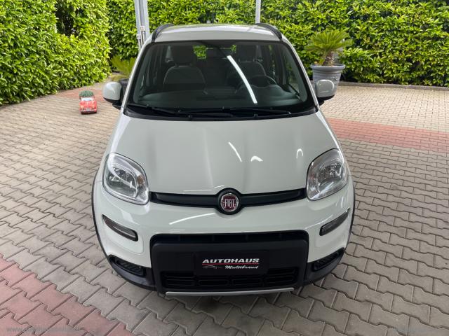 Auto - Fiat panda 1.0 firefly s&s hybrid city life