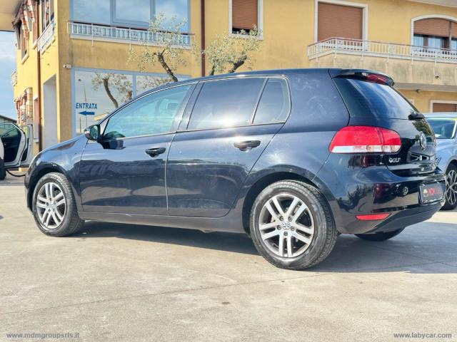 Auto - Volkswagen golf 1.6 5p. comfortline