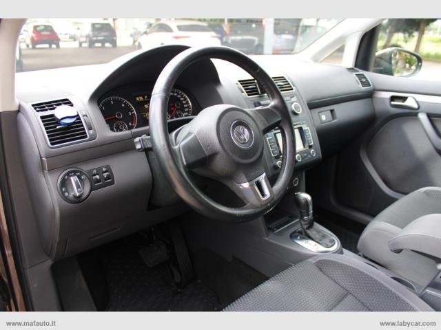Auto - Volkswagen touran 1.6 tdi dsg comfortline